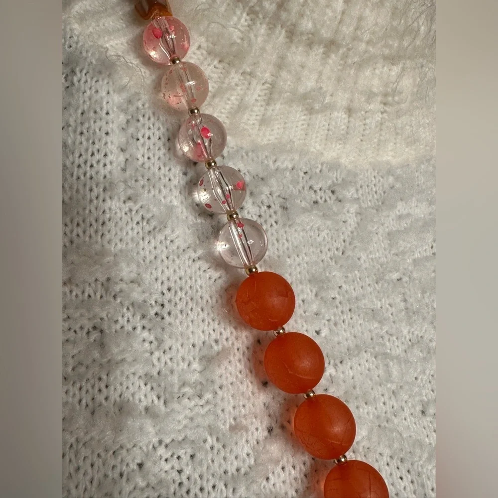 3/$15 item Vintage necklace Estate sale find - Picture 3 of 5